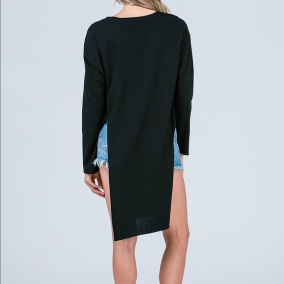 ⬇️$25 NWT Ladies Asymmetric Black Top - Picture 4 of 4